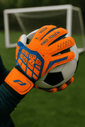 Goalkeeper Gloves - Baba Saleh Sports Egypt | بابا صالح للأدوات الرياضية