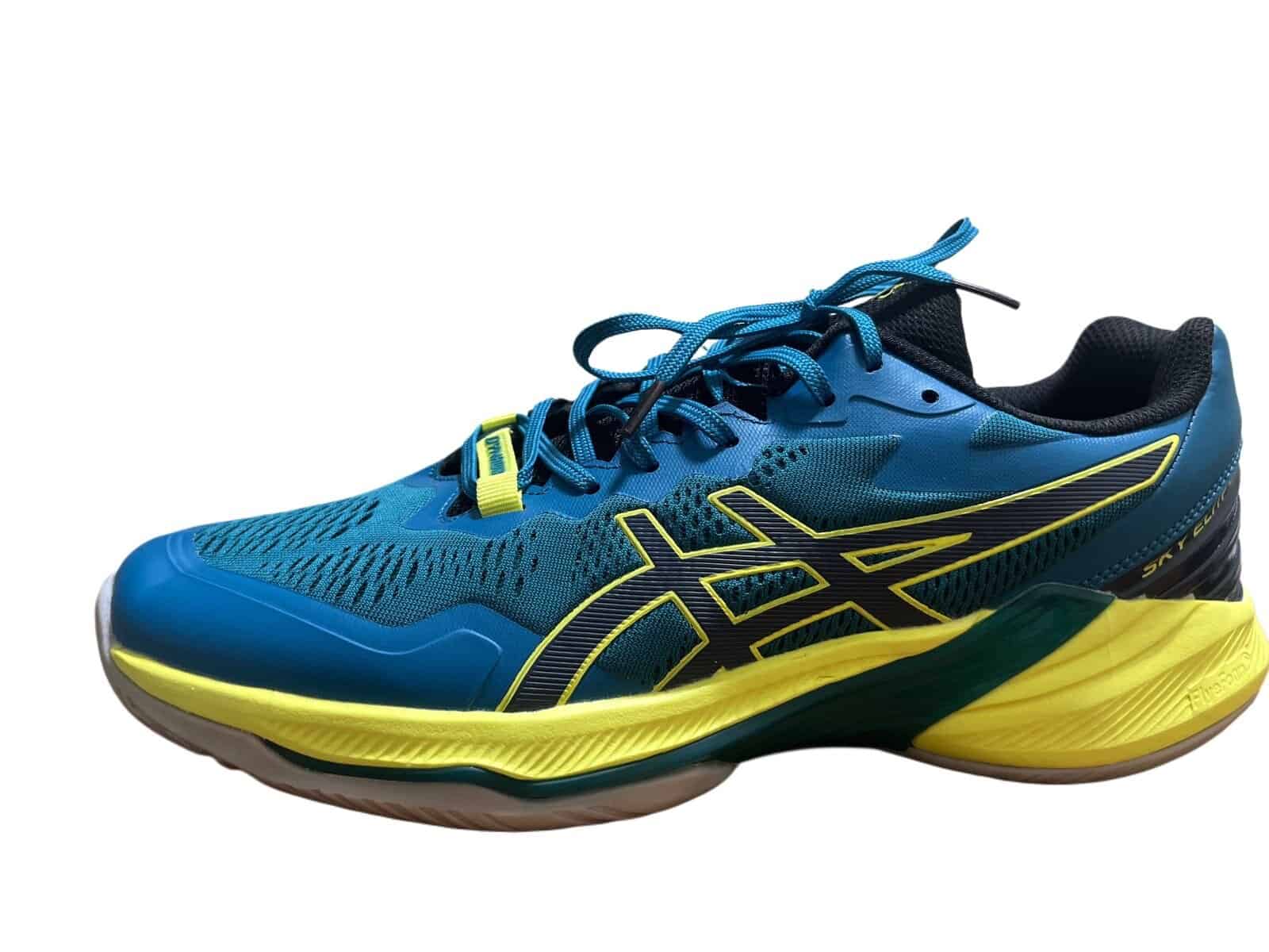 Asics indoor training shoes - Baba Saleh Sports Egypt | بابا صالح للأدوات الرياضية