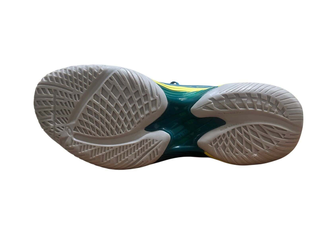 Asics indoor training shoes - Baba Saleh Sports Egypt | بابا صالح للأدوات الرياضية