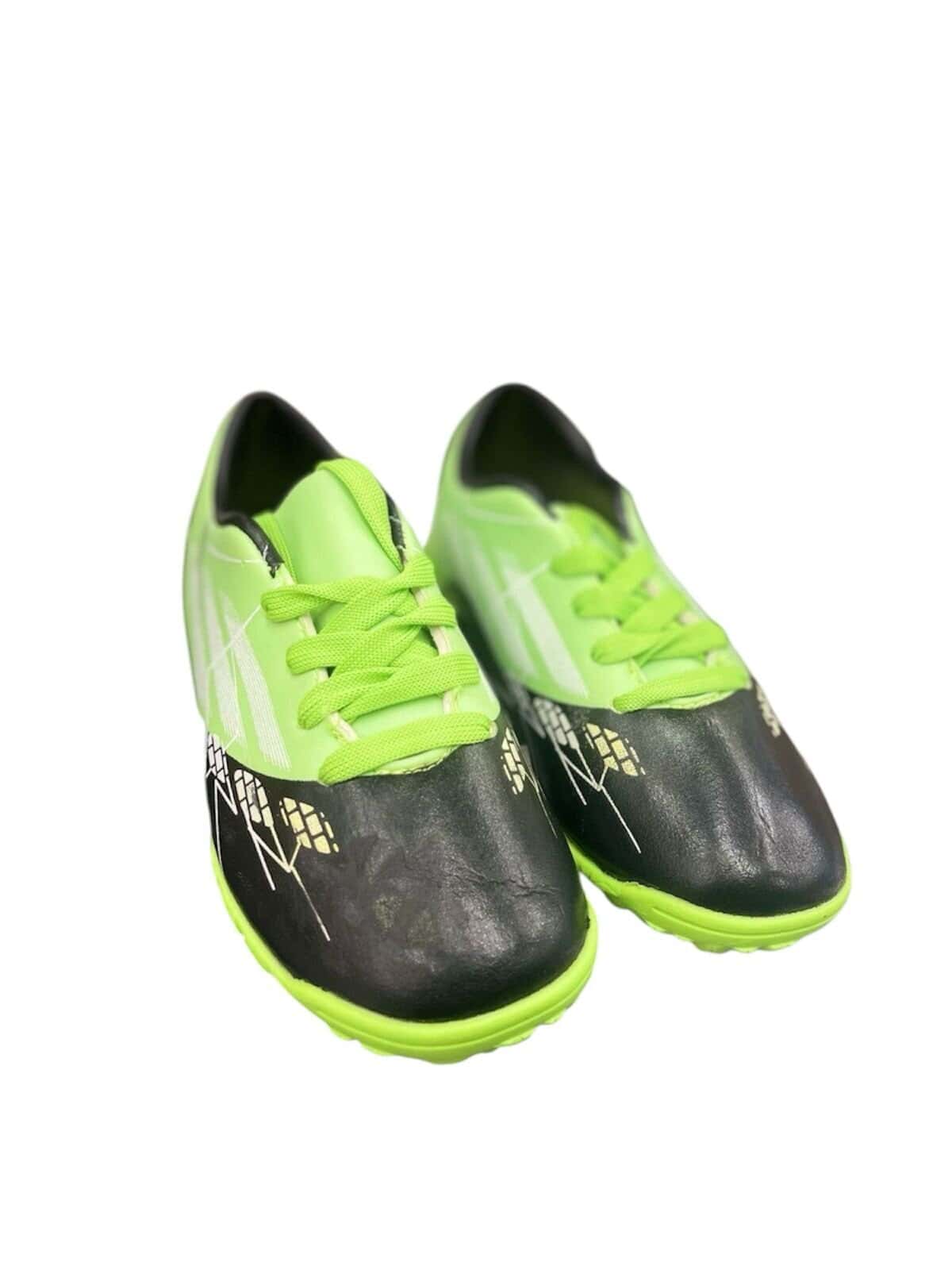 Cr7 kids tartan shoes - Baba Saleh Sports Egypt | بابا صالح للأدوات الرياضية