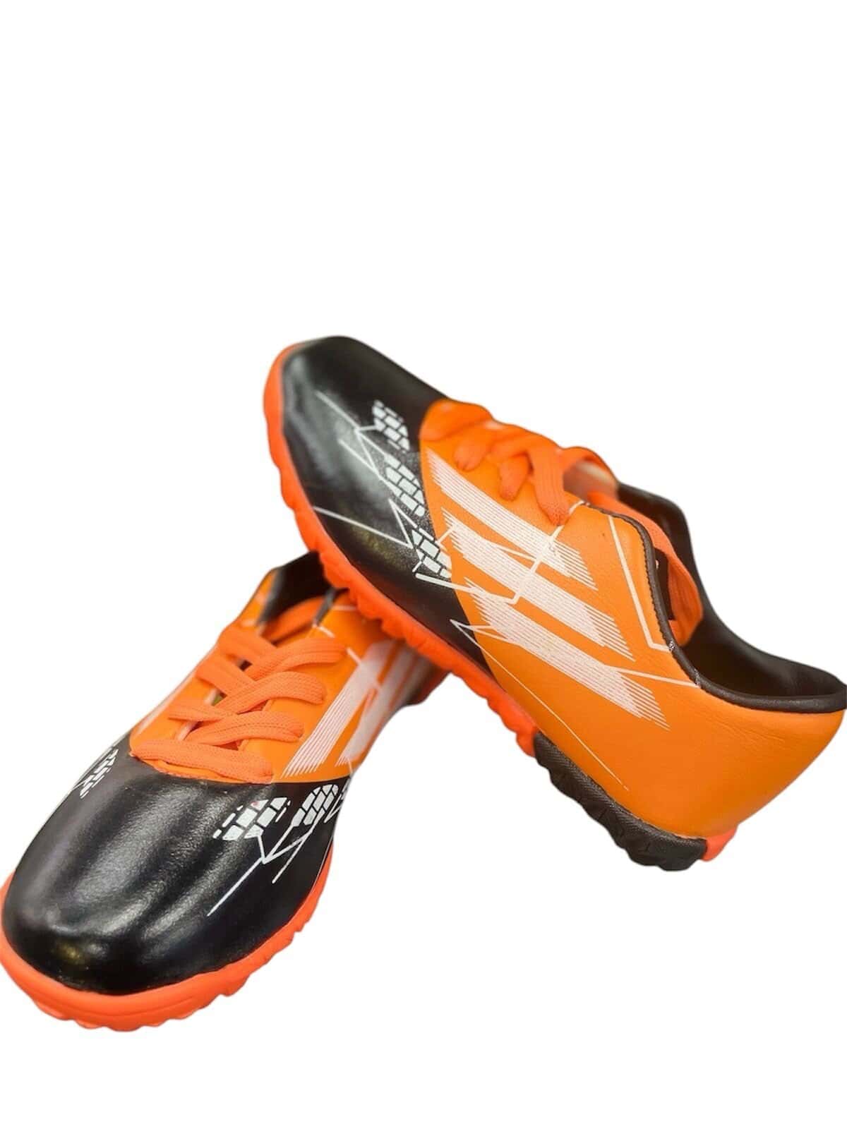 Cr7 kids tartan shoes - Baba Saleh Sports Egypt | بابا صالح للأدوات الرياضية